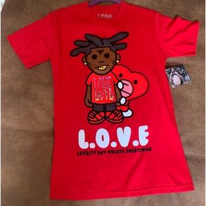 Red man’s shirt. Size small. Brand new with tag. From Hubert sports.